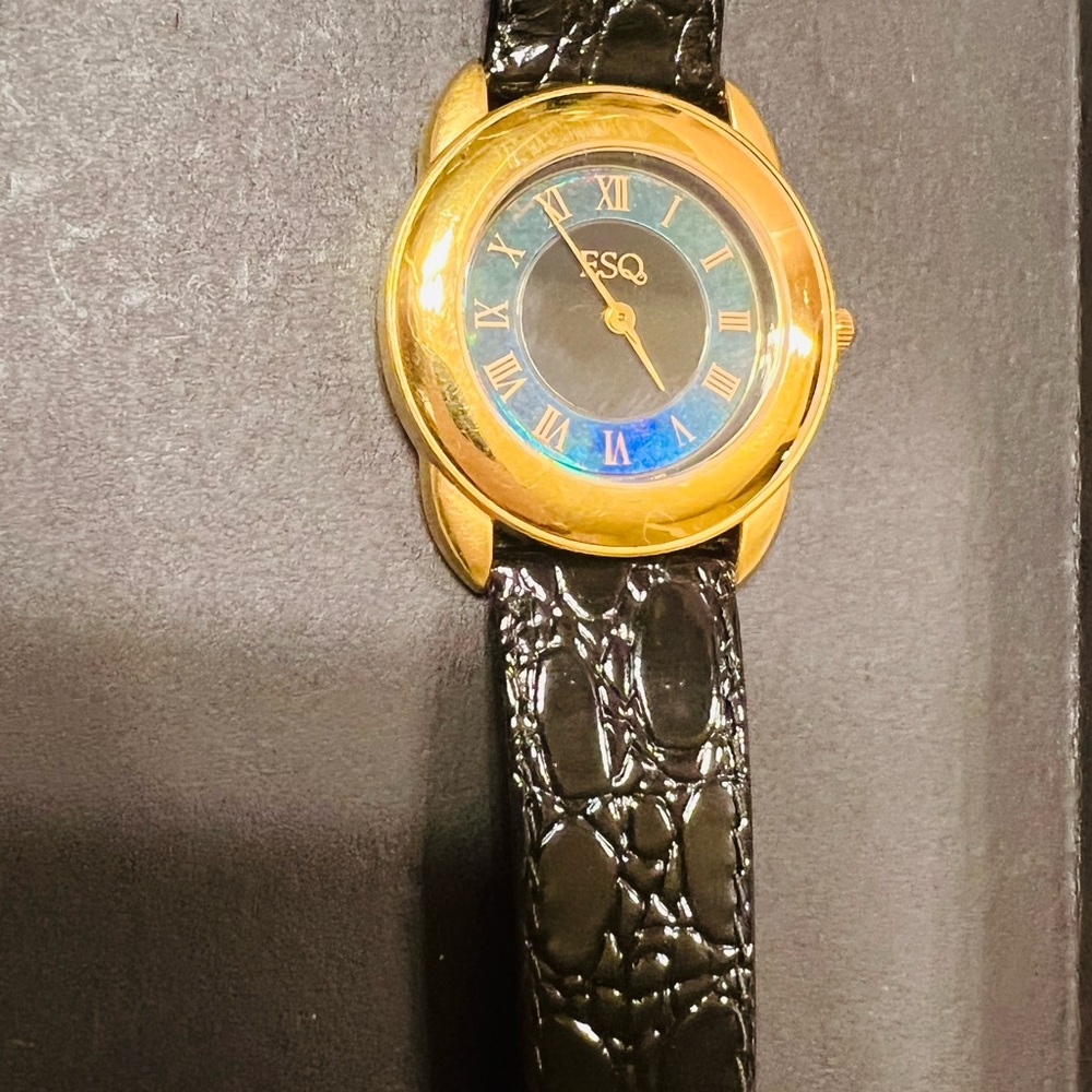 ESQ CROCODILE LEATHER WATCH